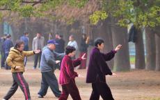 铁被称为“造血元素”，建议中老年人：常吃“3黑1红”，营养足