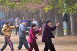 铁被称为“造血元素”，建议中老年人：常吃“3黑1红”，营养足