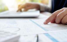 
                    原创
            券商系基金公司业绩分化 年报季透露投资行踪
                
                 
    