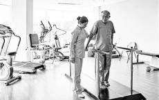 政府扶持企业发力 老年用品市场前景广阔