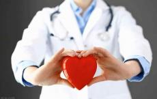 老年朋友坚持14种生活好习惯，保护血管健康，降低心脑风险