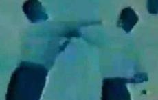 金庸--查良镛是何时开始写武侠小说的？