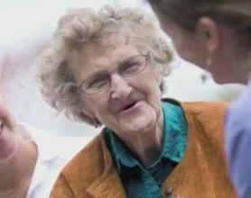 好心情对老人有多重要，孤独对老年人的危害这么大？