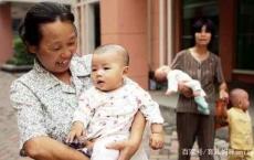 如果老人不帮忙带娃，最后会面临这3种结局，既现实又残酷