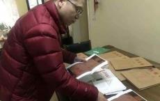 男子和保健品的“父母争夺战”：开公司对付保健品传销