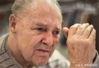 60岁后,不想“惹”上老年痴呆,做好3件事,灵活大脑到老不痴呆