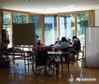 日本银发族竟然有这样的“养老天堂”