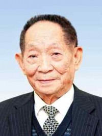 针对网络报道袁隆平同志逝世，袁隆平秘书辟谣：袁隆平目前在医院 身体状况不太好
