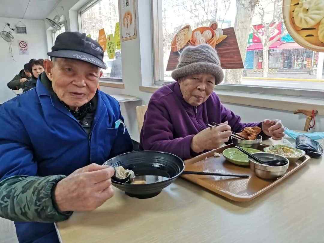 「聚焦实事项目」健全养老服务体系,让老年人安享惬意时光……
